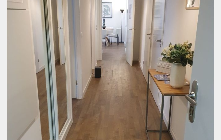 4 Pièces PARIS (75013)  80 m2 960 000 € 
