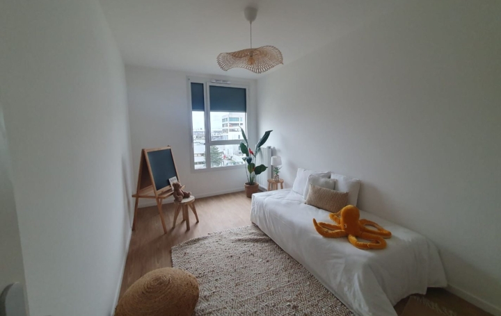 4 Pièces VITRY-SUR-SEINE (94400)  80 m2 373 700 € 