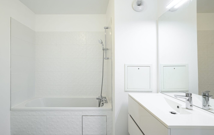 3 Pièces NEUILLY-PLAISANCE (93360)  63 m2 339 000 € 