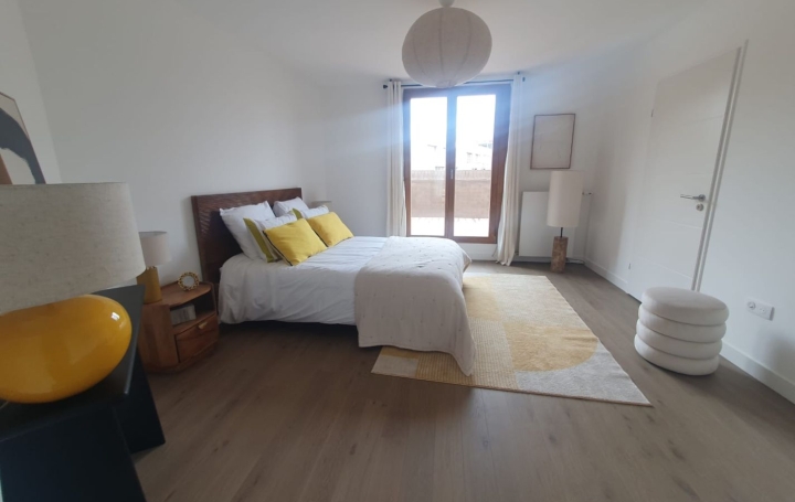 Maison VERSAILLES (78000)  127 m2 843 000 € 