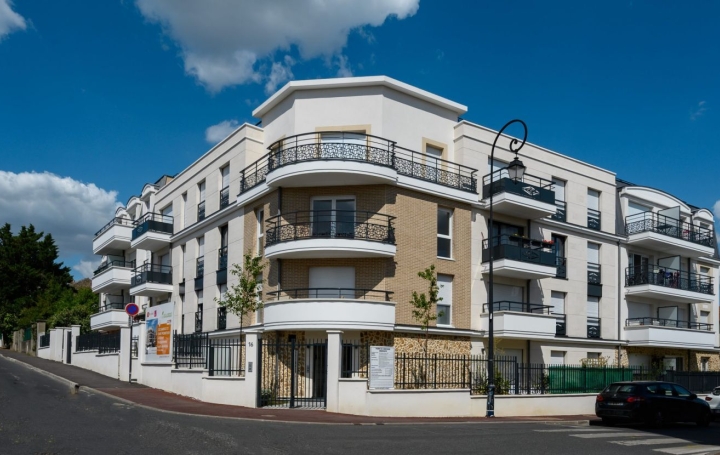 Appartement NOISY-LE-GRAND (93160) 63 m<sup>2</sup> 350 000 € 