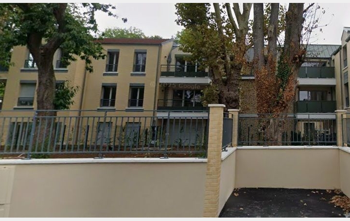 4 Pièces LE-CHESNAY-ROCQUENCOURT (78150)  95 m2 879 000 € 