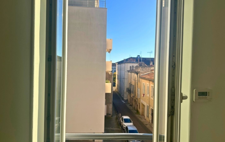 2 Pièces NIMES (30000)  55 m2 850 € 