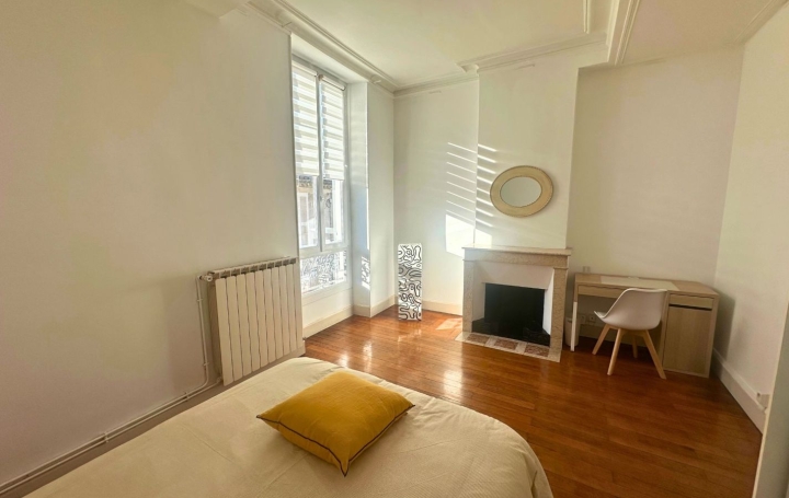 2 Pièces NIMES (30000)  55 m2 850 € 
