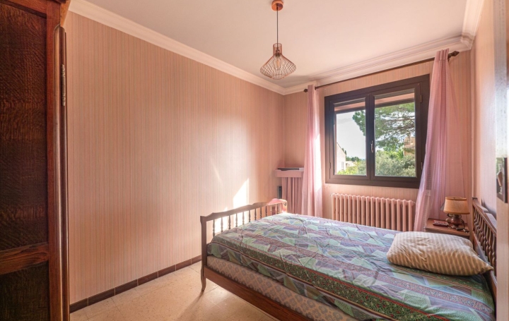 Maison BOUILLARGUES (30230)  122 m2 345 000 € 