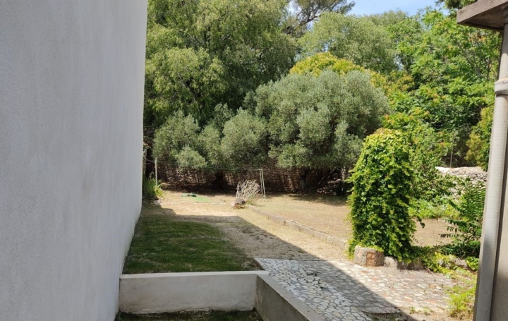 Maison NIMES (30000)  108 m2 690 000 € 