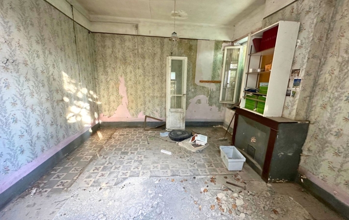 Maison NIMES (30000)  70 m2 105 000 € 