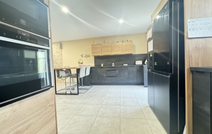 Maison NIMES (30000)  84 m2 260 000 € 