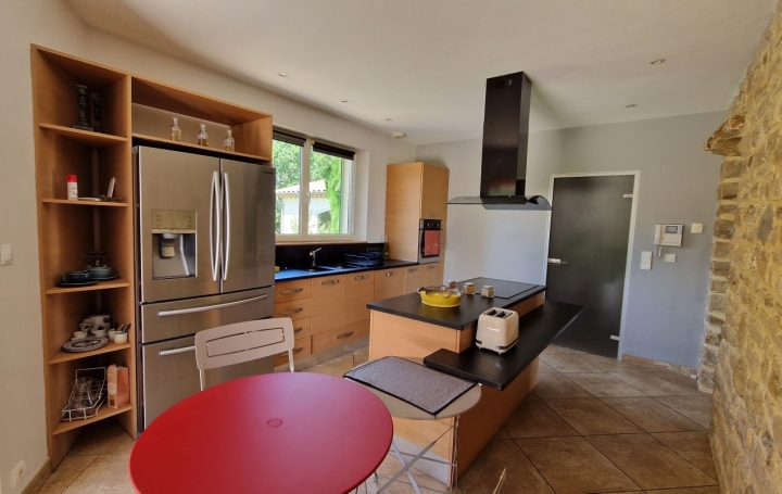 Maison ANDUZE (30140)  191 m2 570 000 € 