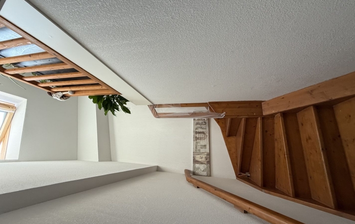 2 Pièces NIMES (30000)  41 m2 130 000 € 