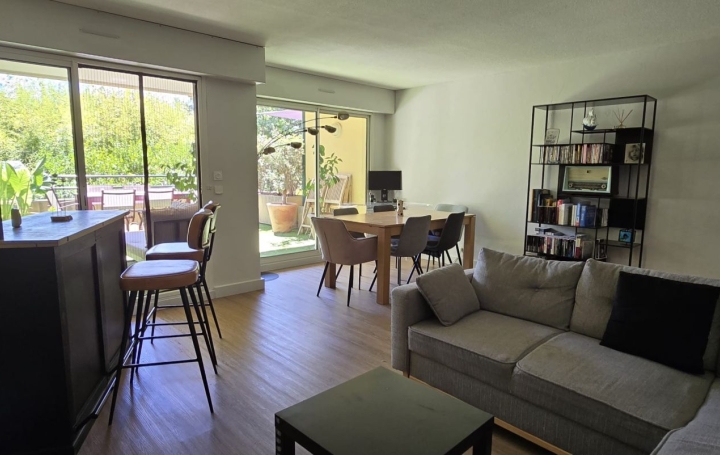 3 Pièces NIMES (30000)  77 m2 378 000 € 