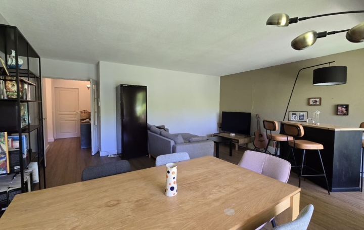 3 Pièces NIMES (30000)  77 m2 378 000 € 