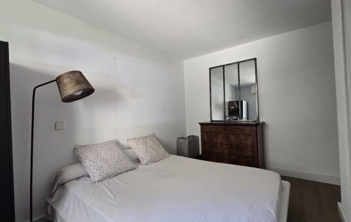 3 Pièces NIMES (30000)  77 m2 378 000 € 