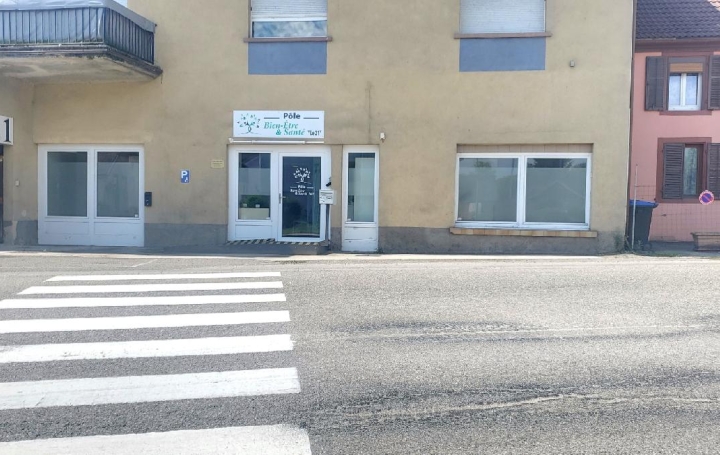 Local commercial SAINT-BLAISE-LA-ROCHE (67420)  25 m2 480 € 
