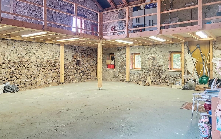 Maison SAINT-STAIL (88210)  140 m2 242 000 € 