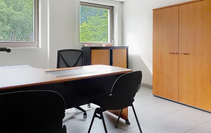 Local commercial SCHIRMECK (67130)  97 m2 220 000 € 