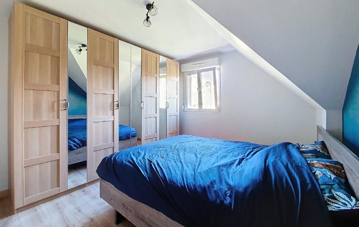 Maison WISCHES (67130)  100 m2 252 000 € 