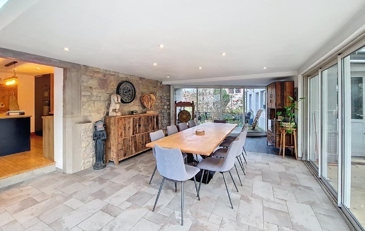 Maison URMATT (67280)  183 m2 455 000 € 