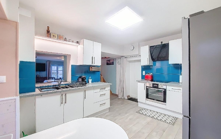 Maison COLROY-LA-ROCHE (67420)  166 m2 222 000 € 