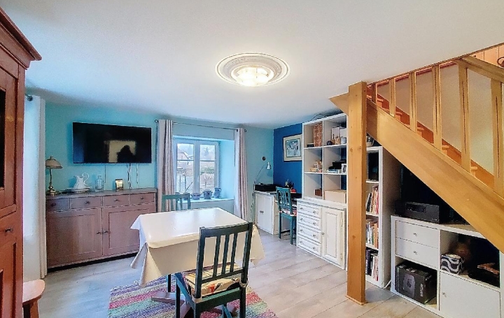 Maison COLROY-LA-ROCHE (67420)  166 m2 222 000 € 