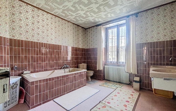 Maison ROTHAU (67570)  125 m2 180 000 € 