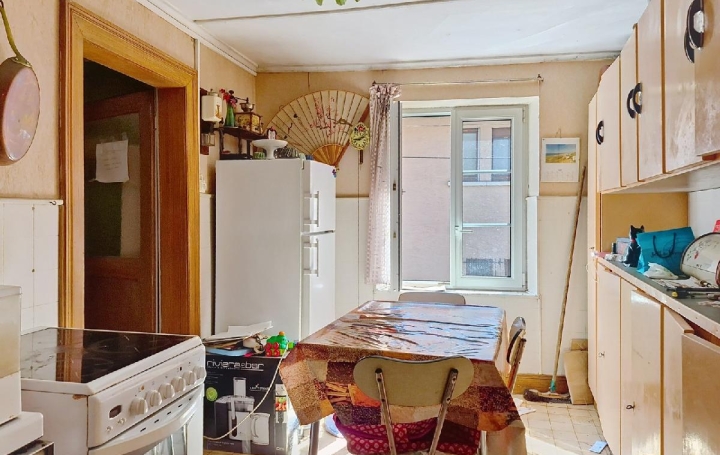 Maison WISCHES (67130)  138 m2 124 000 € 