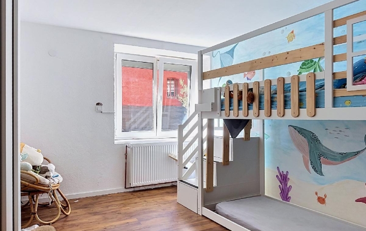 Maison DINSHEIM-SUR-BRUCHE (67190)  150 m2 320 000 € 