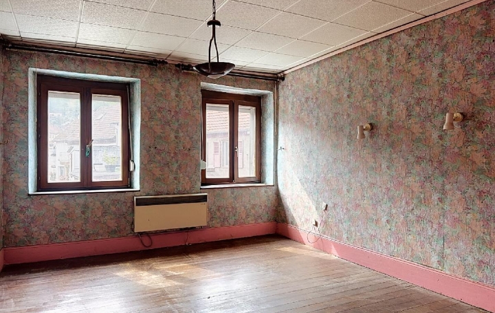Maison RUSS (67130)  131 m2 97 000 € 