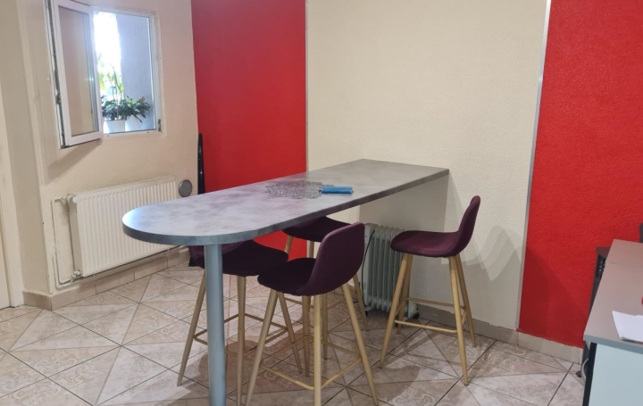 4 Pièces FRANCALTROFF (57670)  102 m2 550 € 