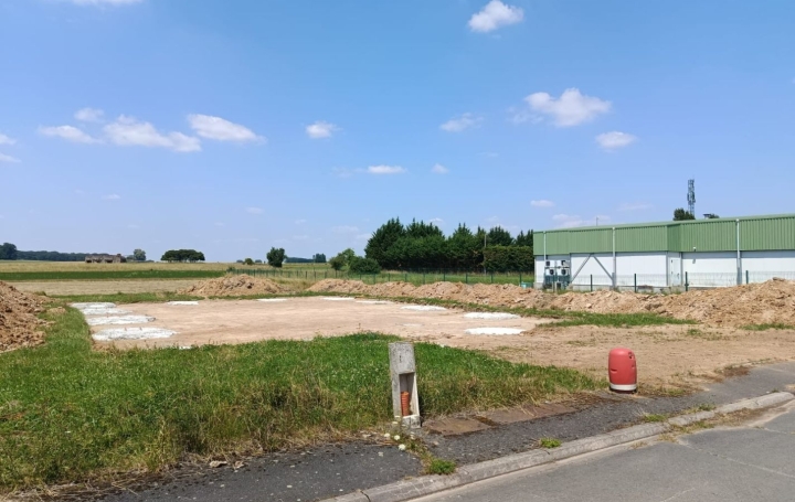 Local commercial FRANCALTROFF (57670)  200 m2 1 100 € 