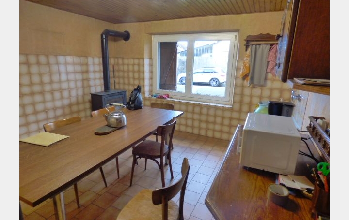 Réseau Immo-diffusion : Maison  AVRICOURT  125 m2 71 000 € 