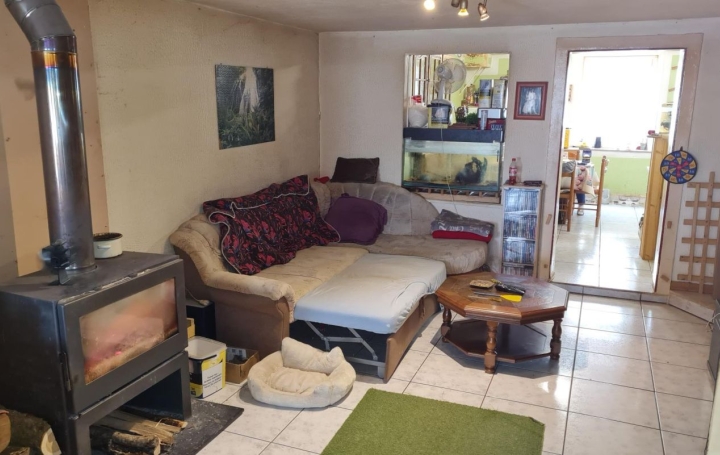 Immeuble MITTERSHEIM (57930)  205 m2 85 000 € 