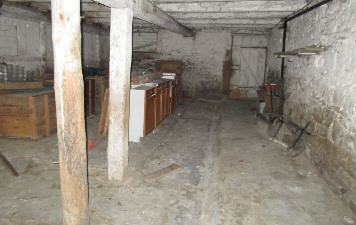 Maison AVRICOURT (57810)  180 m2 22 000 € 