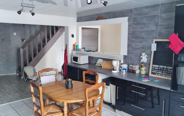 Maison VIC-SUR-SEILLE (57630)  131 m2 100 000 € 