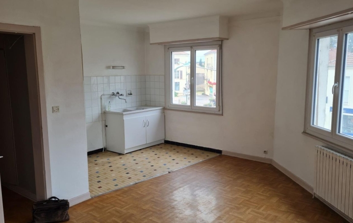 Local commercial DIEUZE (57260)  100 m2 131 000 € 