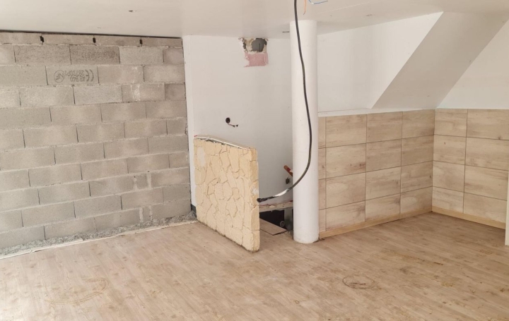 Immeuble DIEUZE (57260)  90 m2 85 000 € 