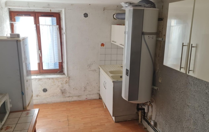 Immeuble CHATEAU-SALINS (57170)  350 m2 172 000 € 