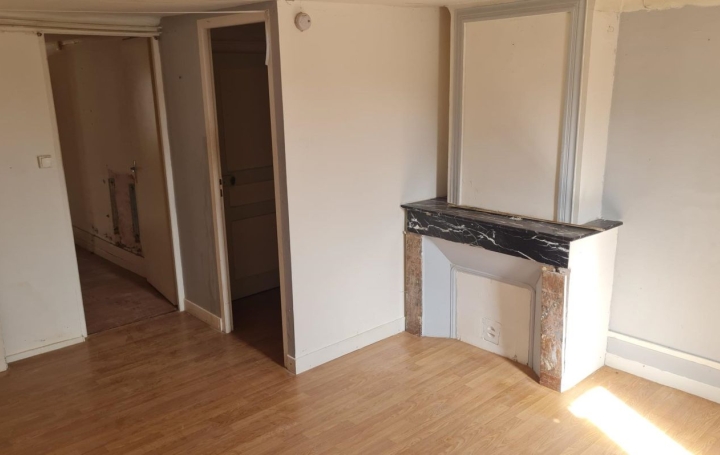 Immeuble CHATEAU-SALINS (57170)  350 m2 172 000 € 