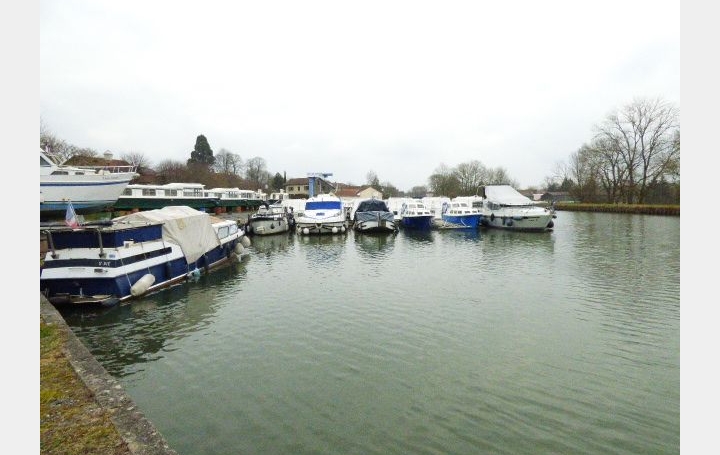 Maison DIEUZE (57260)  180 m2 147 000 € 