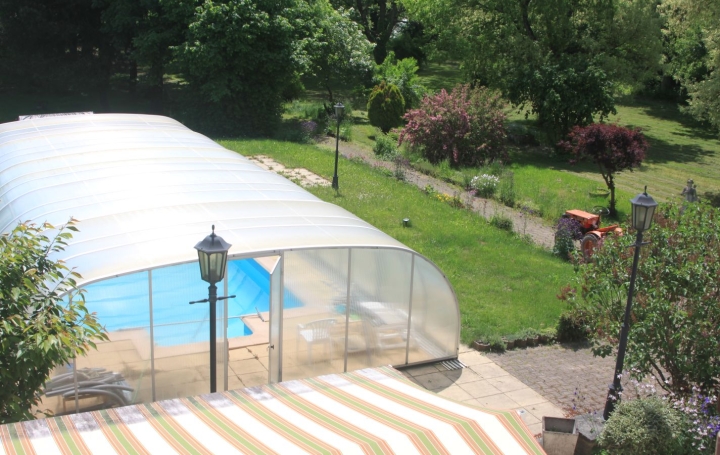 Propriété BLAMONT (54450)  300 m2 315 000 € 