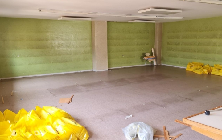 Local commercial DIEUZE (57260)  400 m2 208 000 € 