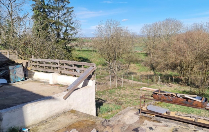 Maison MONCOURT (57810)  130 m2 106 000 € 