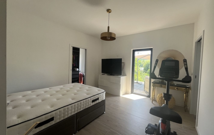 Villa NANCY (54000)  245 m2 515 000 € 