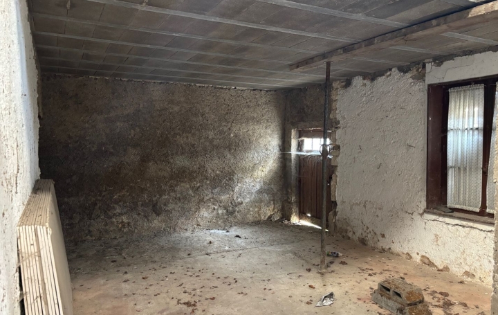 Maison de village MAIZEY (55300)  150 m2 19 000 € 