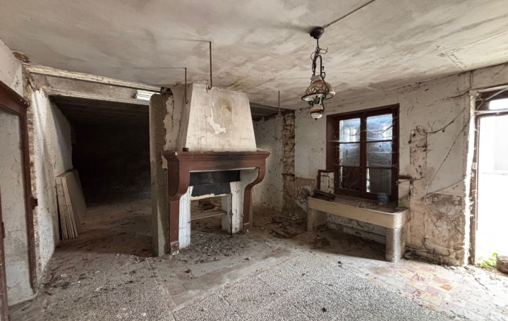 Maison de village MAIZEY (55300)  150 m2 19 000 € 