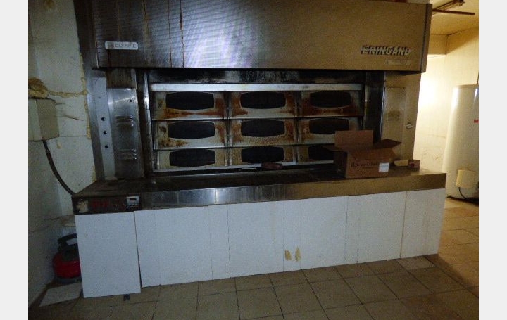 Immeuble AVRICOURT (54450)  316 m2 52 000 € 