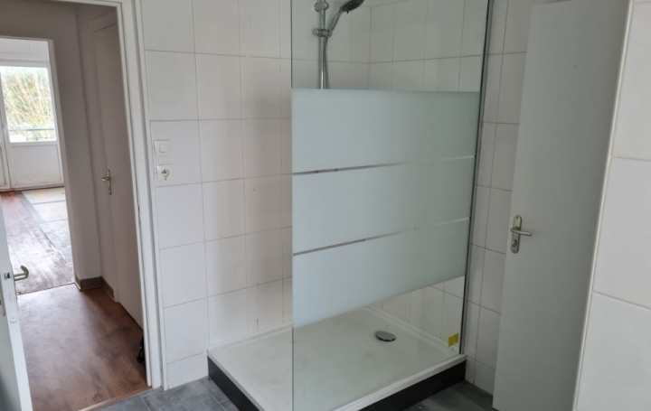 6 Pièces DIEUZE (57260)  174 m2 70 000 € 