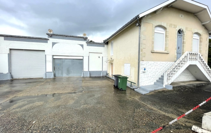 Maison AMBARES-ET-LAGRAVE (33440)  120 m2 535 600 € 