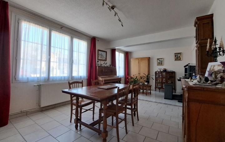 Maison VERRUYES (79310)  137 m2 167 000 € 