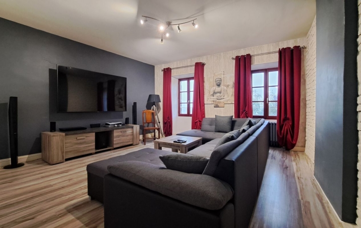 4 Pièces PARTHENAY (79200)  137 m2 100 000 € 